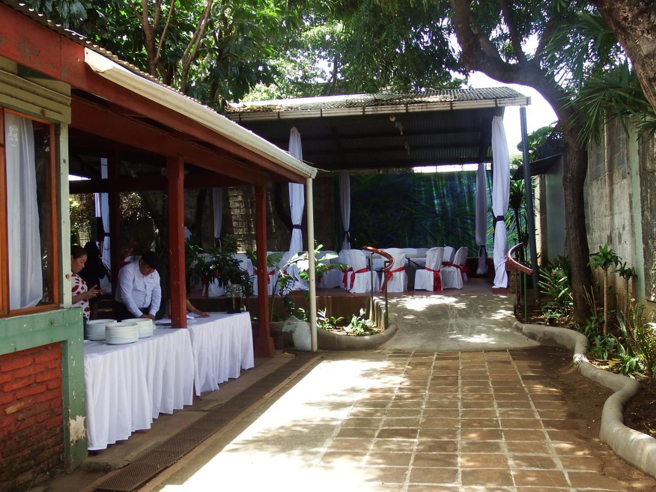 Casa Benjamin Linder Hotel มานากัว ภายนอก รูปภาพ